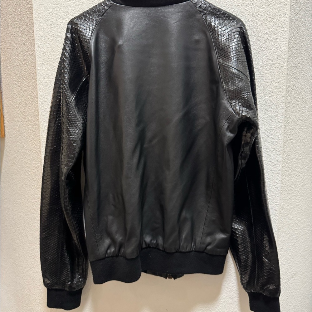 Custom Python bomber jacket - Picture 2 of 3